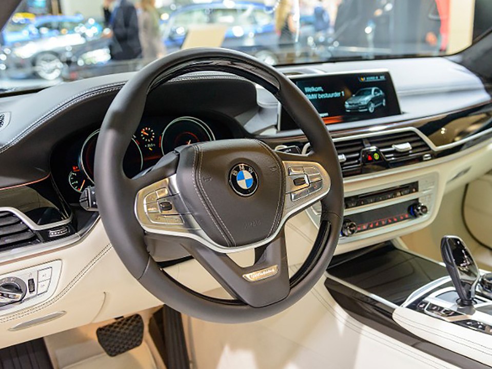 Defekte Airbags: BMW ruft in Deutschland Zehntausende Autos zurück