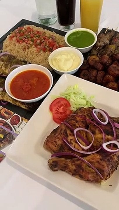 Qui d'entre vous connaît les bonnes choses ? Les plats Chauds de JanessDu Lundi au Vendredi de 11h30 à 14h30 | 18h00 à 23h00 - Samedi et Dimanche de 18h00 à 23h00 - Rue Antoine-thomas / Ivry sur seine a 5min de Paris ☎️ 07.69.61.38.58 Retrouvez nous