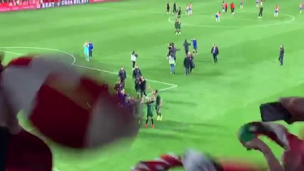 Jugadores del Athletic celebran su pase a la final
