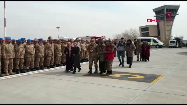 Iğdır-idlib şehidi uzman çavuş fatih kara, ığdır havaalanı'na getirildi-aktüel