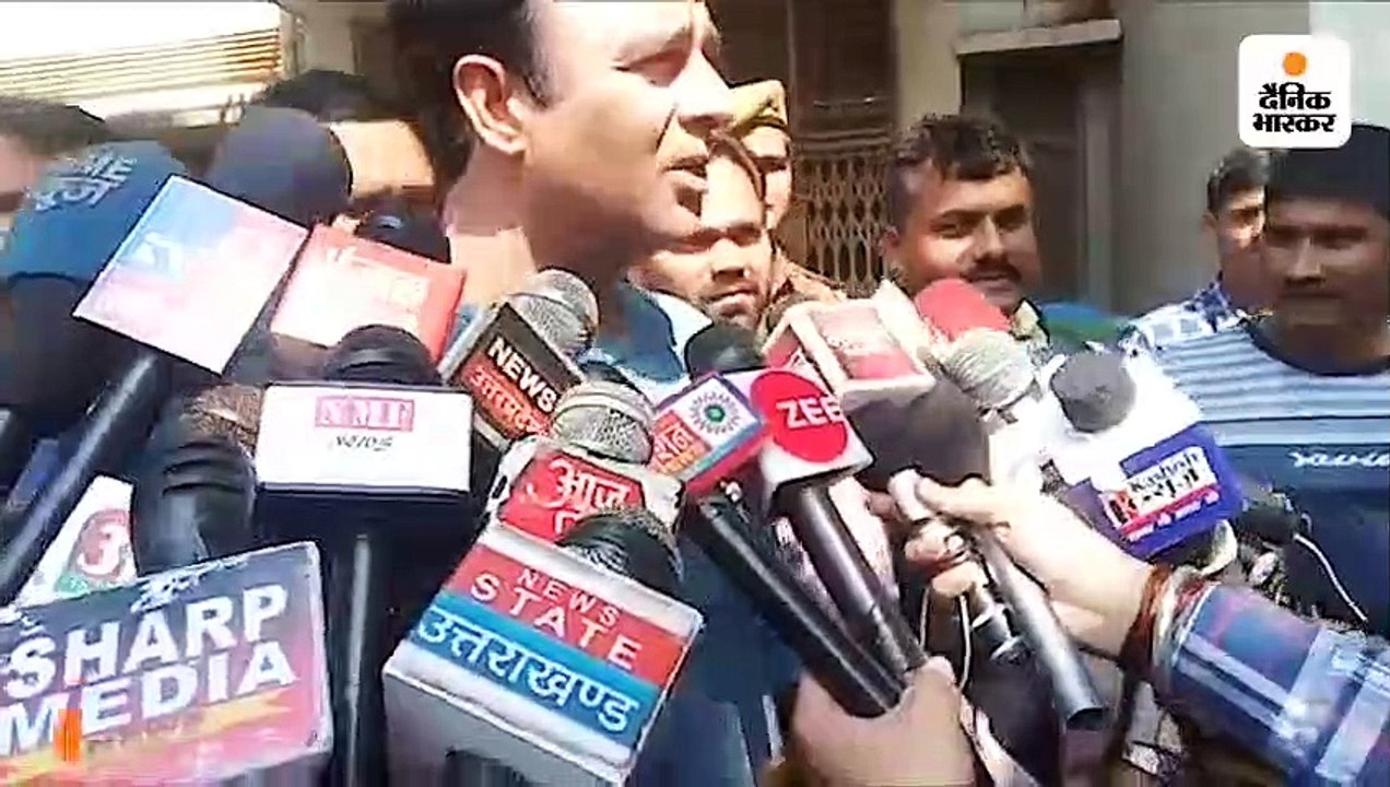 मुजफ्फरनगर में असलहा की बड़ी खेप बरामद, दो तस्क...