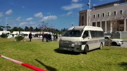 ABD'nin Tunus Büyükelçiliği yakınında bombalı saldırı