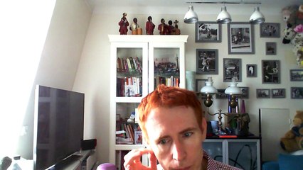 Wiwi égratigne "ku hanya sayang padamu"