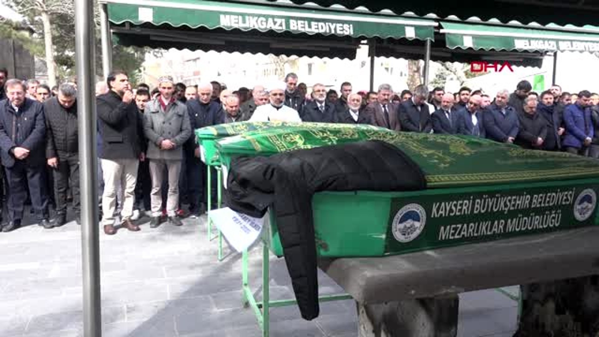kayseri de idlib sehitleri icin giyabi cenaze namazi dailymotion video