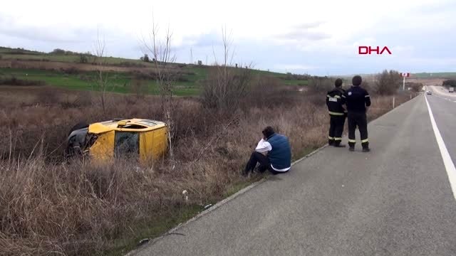 Tekirdağ'da takla atan taksinin sürücüsü yaralandı