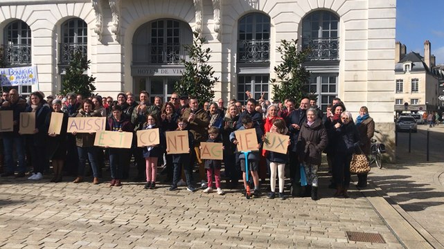 Coronavirus. À Auray les commerçants font savoir qu’ils sont ouverts et « toujours là »