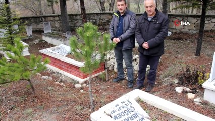 Gece yarısı mezar taşlarını kırdılar