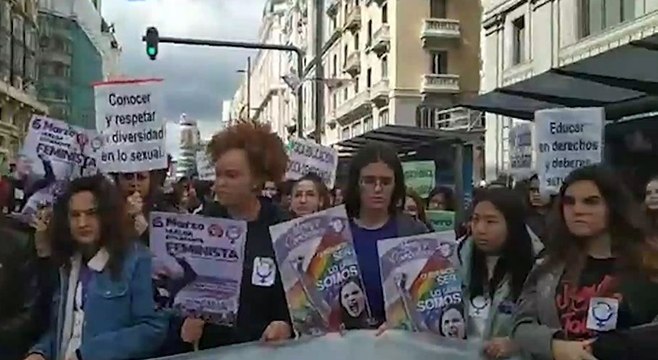 La lucha estudiantil toma la calle contra la censura parental