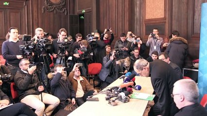 Papa acepta renuncia de cardenal francés absuelto de encubrimiento de pedofilia