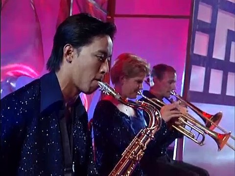 Video - ÁO ANH SỨT CHỈ ĐƯỜNG TÀ (Trần Thái Hoa)