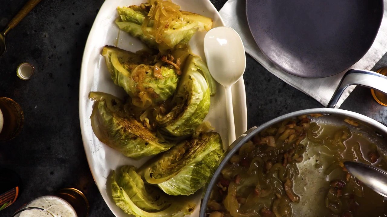 Tom Colicchio's Apple Cider-Braised Cabbage