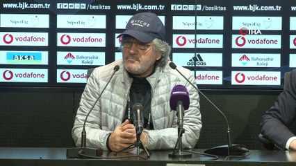 Mustafa Reşit Akçay: “Bize ya idamlık ya da bayramlık çantayı verirler”