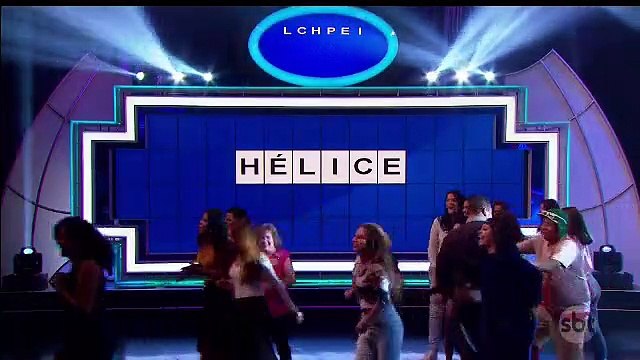 Plateia invade estúdio do Roda a Roda Jequiti com Rebeca Abravanel (Reprise de 2019) (24/01/2020) (20h51) | SBT 2020