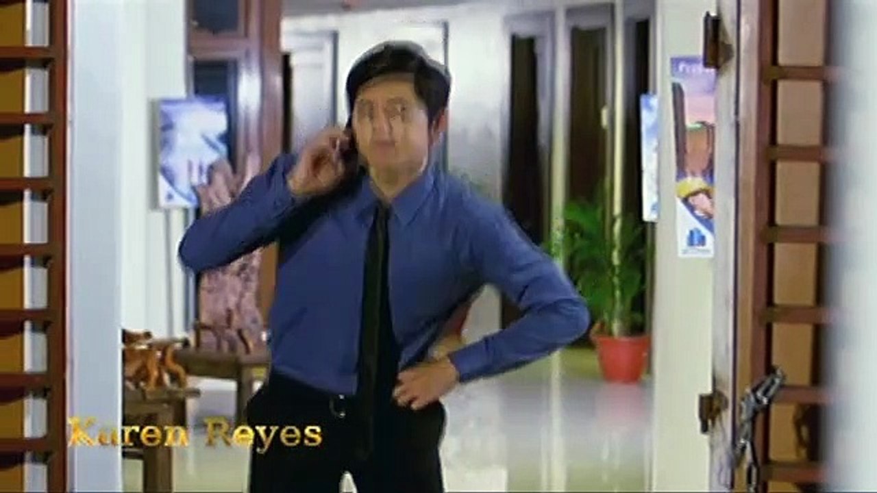 Santi, pilit ibinalik ang guwantes kay Nicole