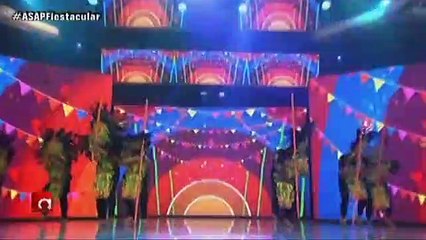 Kapamilya teen idols in a colorful Fiestacular opening number