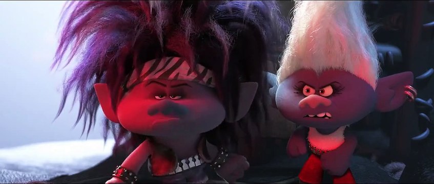 Les Trolls 2 Tournée mondiale - Extrait du Film - Les Trolls Pop se faufilent au cœur de Vulcarock