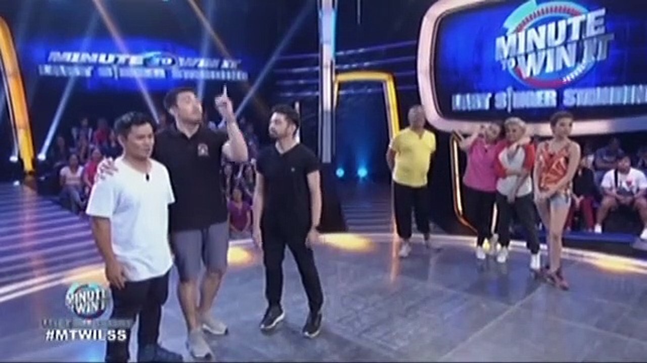 Maki-jam sa unang batch ng singers na nagtagisan ng galing sa Minute To Win It!