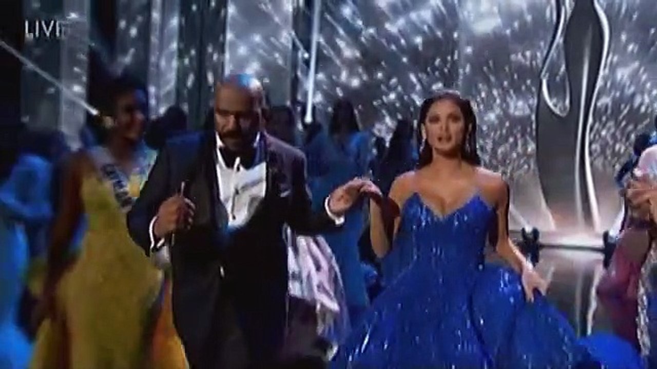 Miss Universe 2016: Miss Universe 2015 Pia Wurtzbach's Final Walk