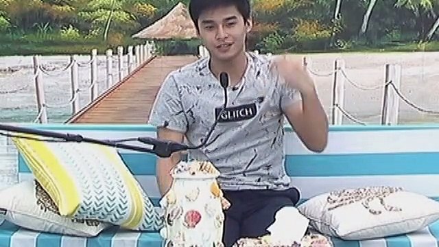 Mccoy, emosyonal na nagkwento tungkol sa kanyang pamilya