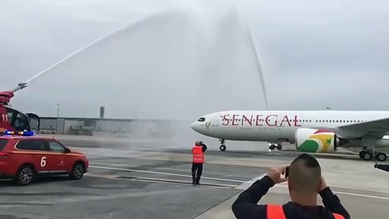 L’ Airbus A330 neo de Fly Air Senegal est bien arrivé à Paris