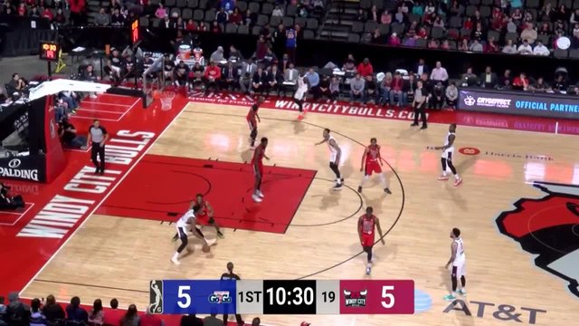 Johnathan Williams (18 points) Highlights vs. Windy City Bulls
