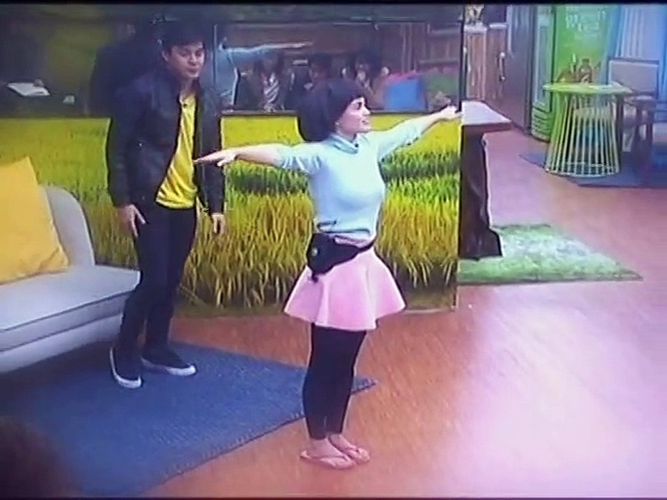 PBB7 Day 208: Elisse, sinubukan pagaangin ang loob ni Mccoy