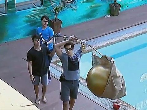 PBB7 Day 216: Housemates, nahirapan sa paglipat ng huling golden ball
