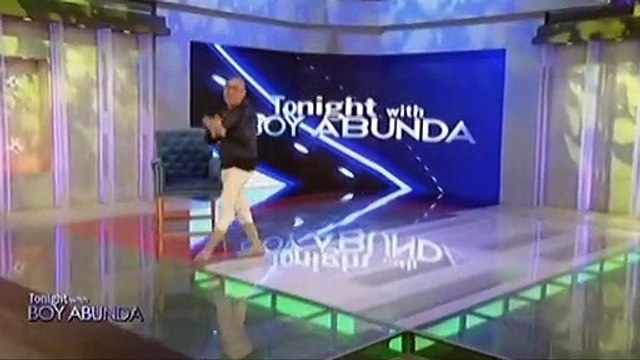 Ex-couple na sina John Lloyd at Angelica, spotted na magka-holding hands