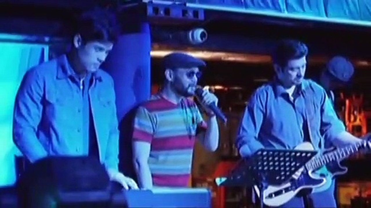 Totoy at Anton, nag-jamming sa bar