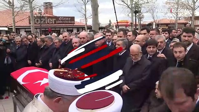 Şevket Kazan'ın cenazesinde dikkat çeken kare