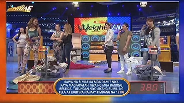 Vice Ganda, hinamon sa isang pustahan ang isa sa madlang people