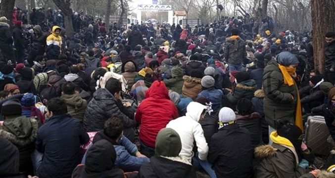 Son dakika: 143 binden fazla mülteci Türkiye'den ayrılarak Yunanistan'a geçiş yaptı