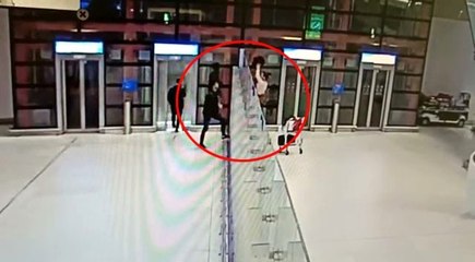 İstanbul Havalimanı'nda tabureli kaçakçılık polise takıldı