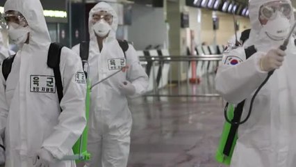 Corea del Sur moviliza al Ejército para desinfectar el aeropuerto de Daegu