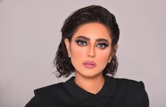 لقطات مقربة تكشف جمال فستان شذى سبت في خطوبتها