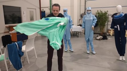 BeMicron à Péruwelz a mis au point une combinaison aseptique qui s'enfile en moins de deux minutes