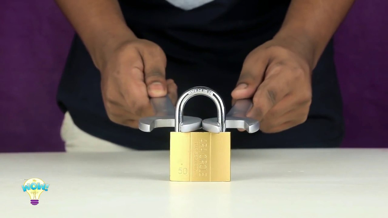 3_Ways_to_Open_a_Lock_very_easy || 2 Ways to Open a Lock  very easy | how to open a lock without a key easy. 2 Ways to Open a Lock very easy || Open lock by using pen - easy method to open lock