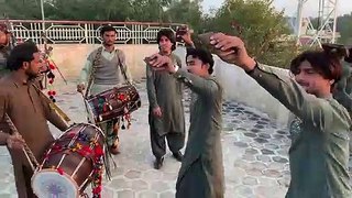 Dance_on_dhol_been_by_Adeel___team |New Style jhumar dance By Adeel Team part 2 || Jhumar Dance in beautiful style by Adeel team || Dhol Been Baja Amazing Saraiki song tunes || New style adeel team super dance 2019
