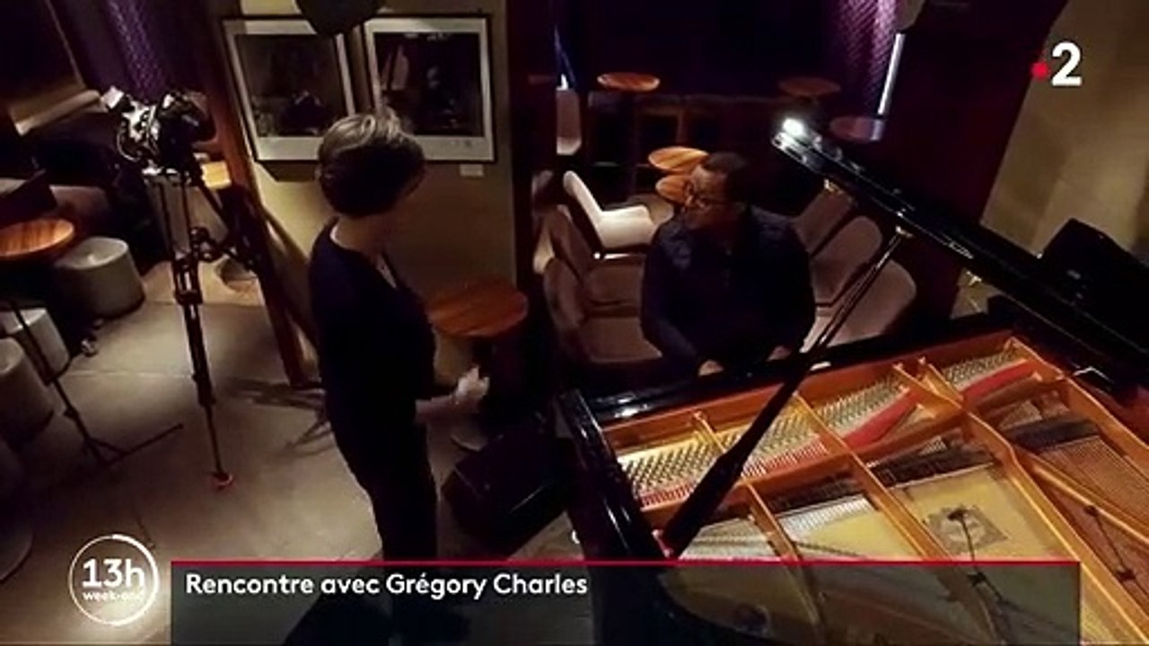 Rencontre avec le Québécois Grégory Charles, "jukebox humain" et showman hors pair, qui sera en concert à Paris les 9 et 10 mars