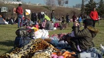 Migrantenkrise in der Türkei - Tausende versuchen die Grenze zu erreichen