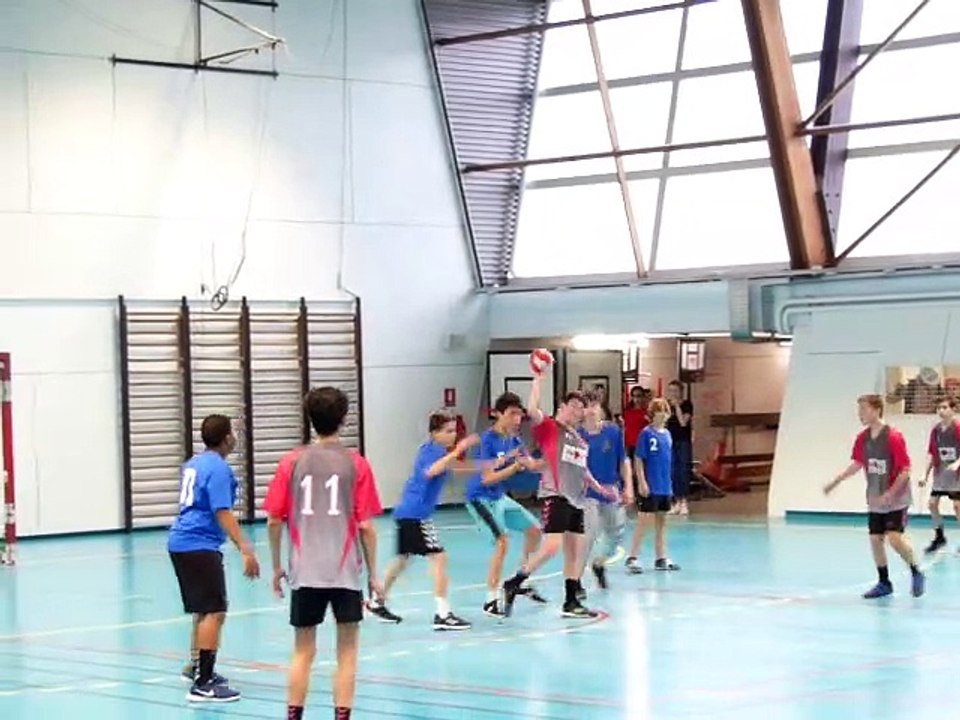 -15G contre St Medard d' Eyrans