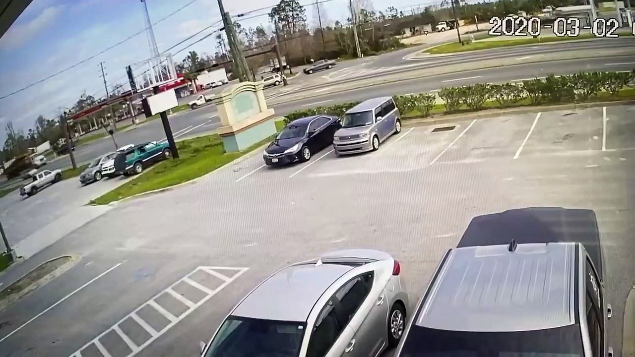 Logging Truck Tips Over During Turn