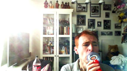 Wiwi égratigne "blame"