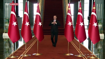 NYT'den Erdoğan'a övgü: Avrupa'nın problemlerini tek başına üstlenen lider
