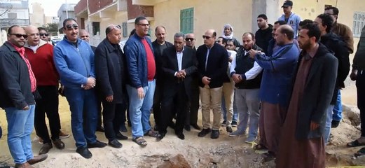 محافظ مطروح يتفقد الأحياء السكنية ويستمع لمطالب المواطنين