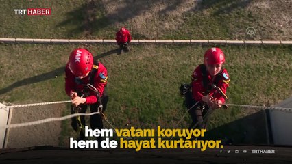 Jandarmanın kadın personeli vatanı koruyor