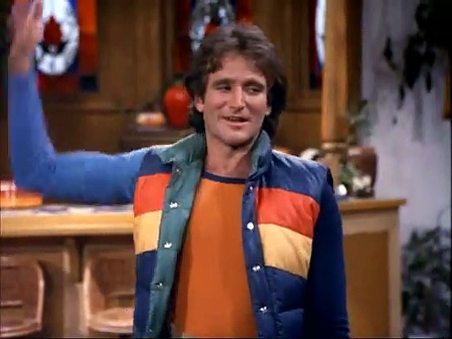 Mork & Mindy  – SE1 – Ep3 – Mork Runs Away