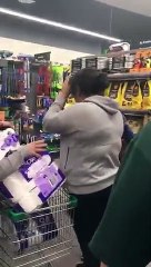 Avustralya'da kaydedildi! Birbirlerine bakın ne için girdiler!