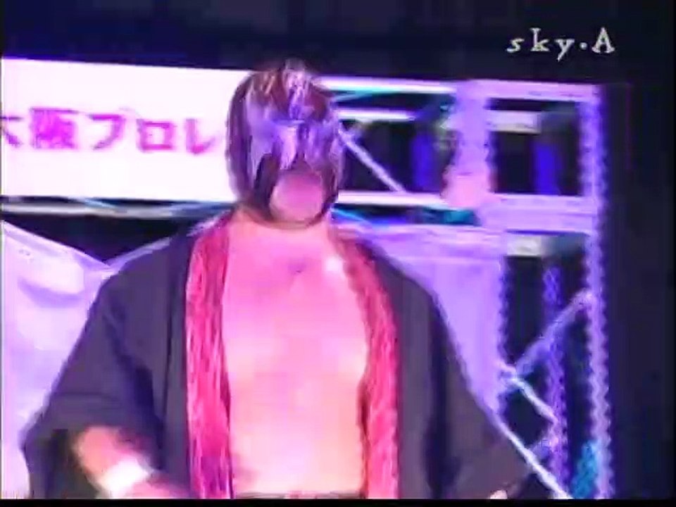 Big Boss MA-G-MA vs. Perro (11-03-04)
