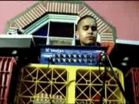 Nelly Furtado feat. Timbaland & Ms. Jade - Turn